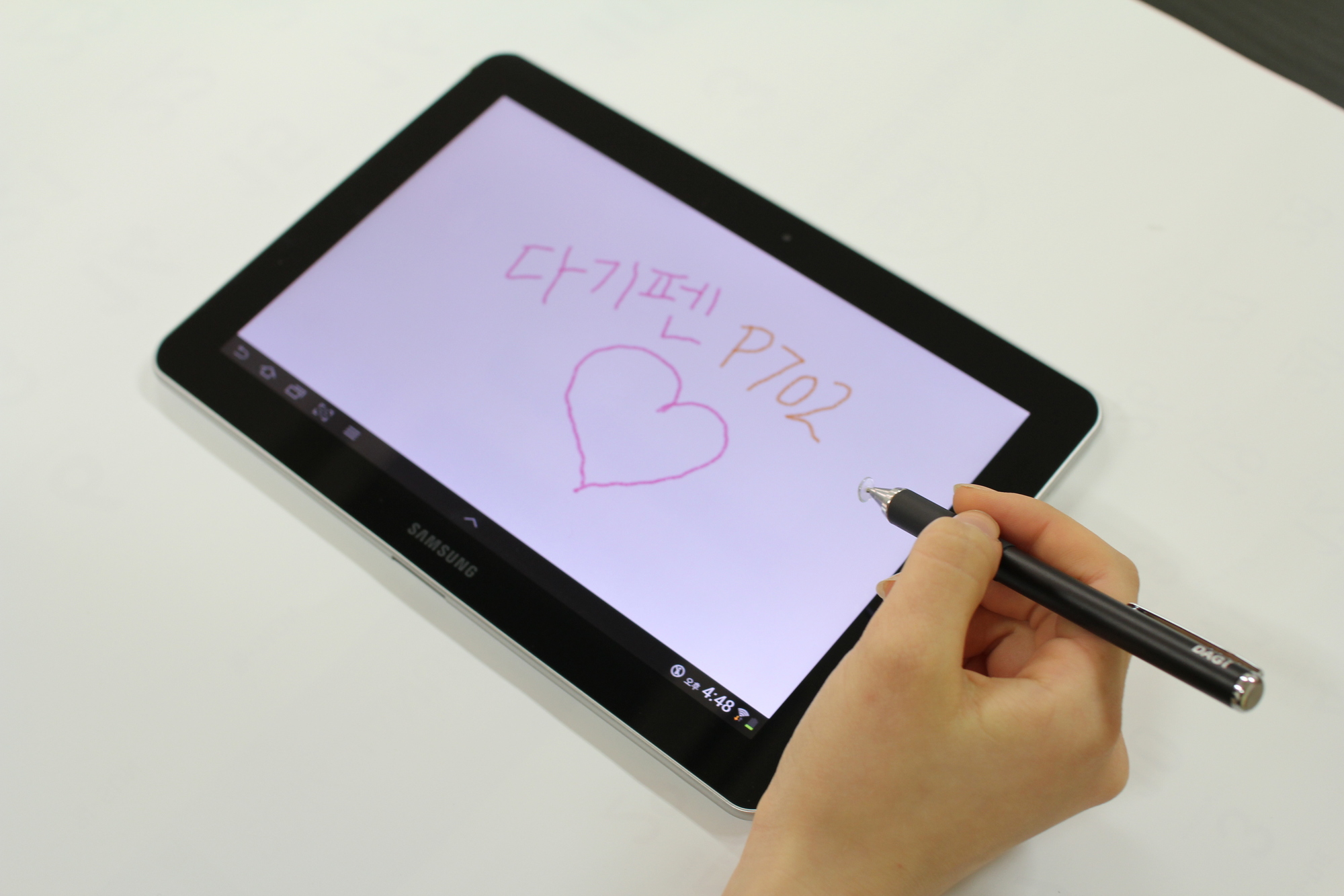 Dagi터치펜 P702 아아패드 갤럭시탭 지패드 레노버  모든 정전식 끊김없는 터치펜(애플,안드로이드,윈도우 모든패드 인식)